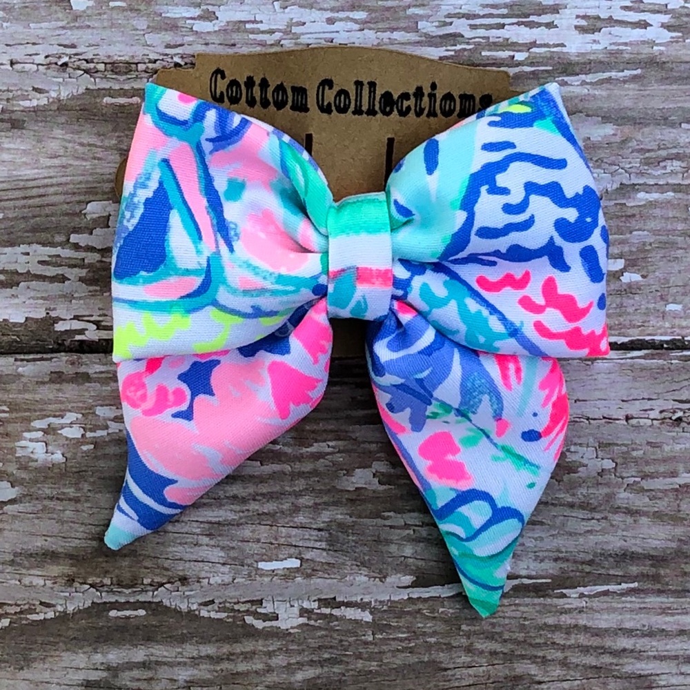Lilly hair bow